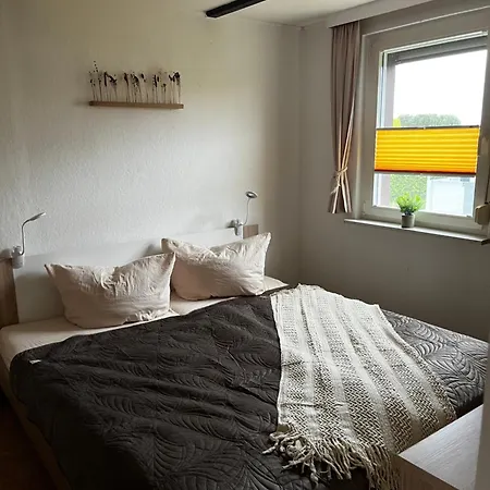 Datsche Im Gruenen Nyaraló